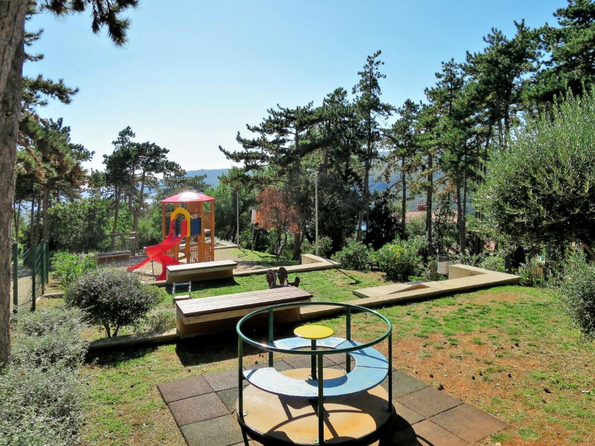 Apartment Branka - RAC148 Rabac Bagian luar foto